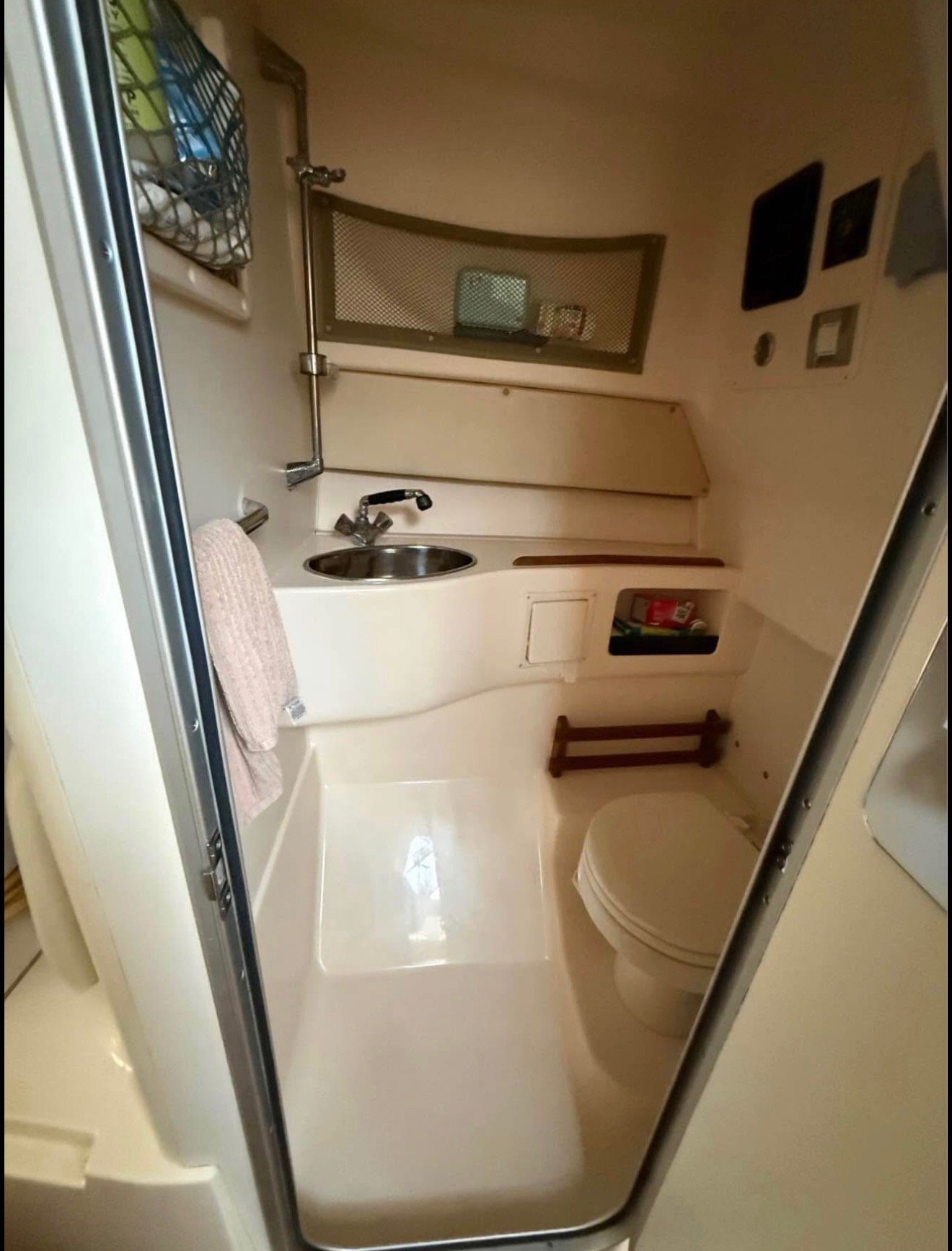 2008 Grady White Express 305 thumbnail