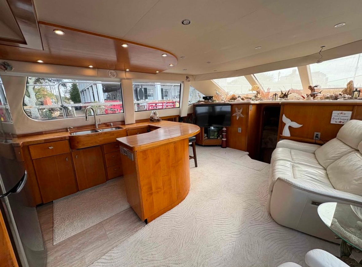 2000 Carver 504 thumbnail