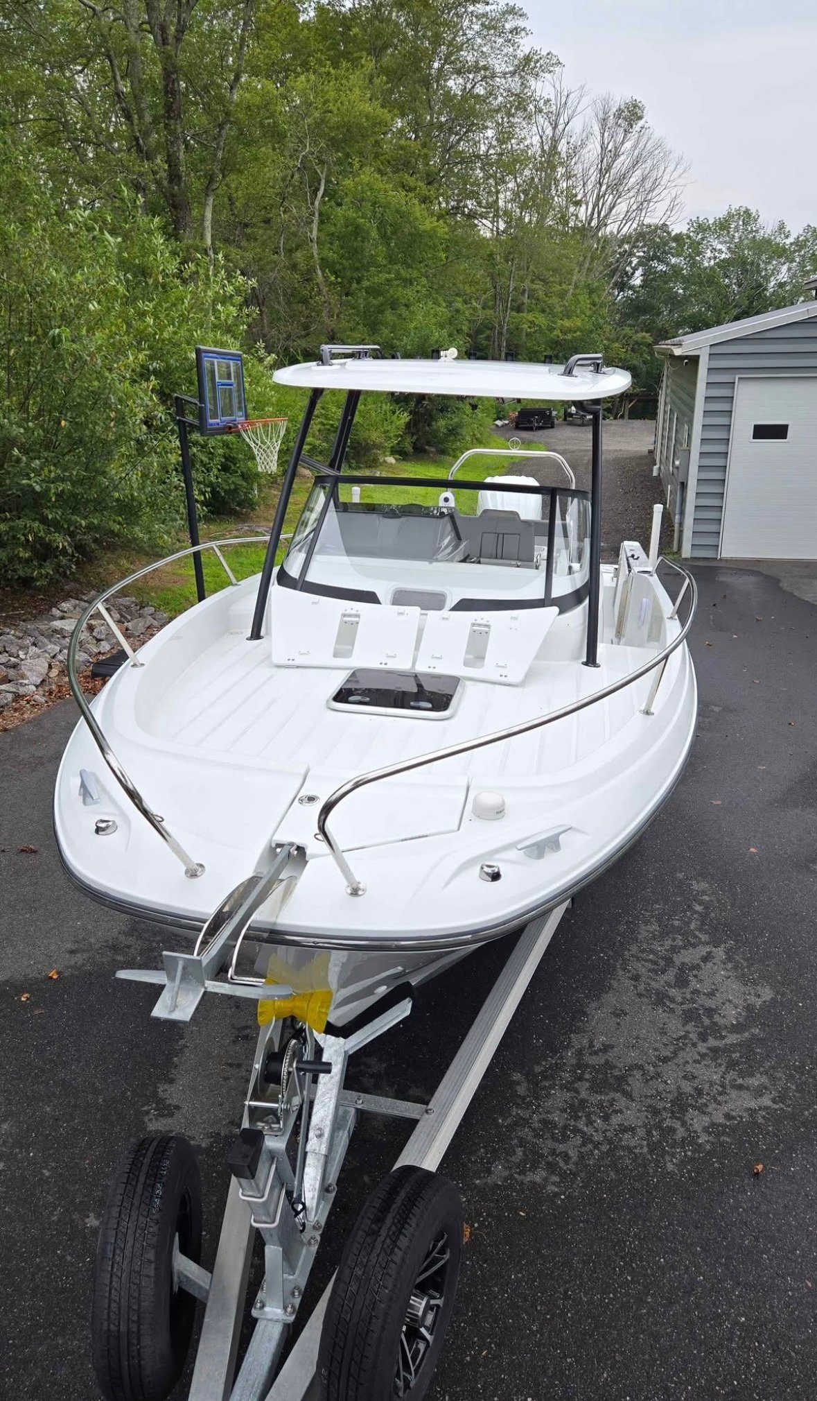 2022 Jeanneau Leader 7.5 thumbnail