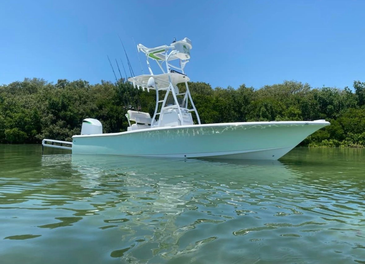 2016 Sea Hunt 24BX