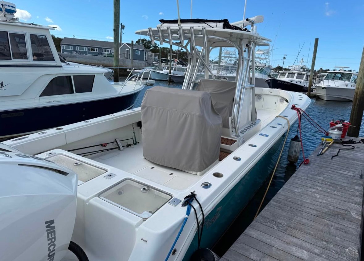 2016 SeaVee 340 thumbnail