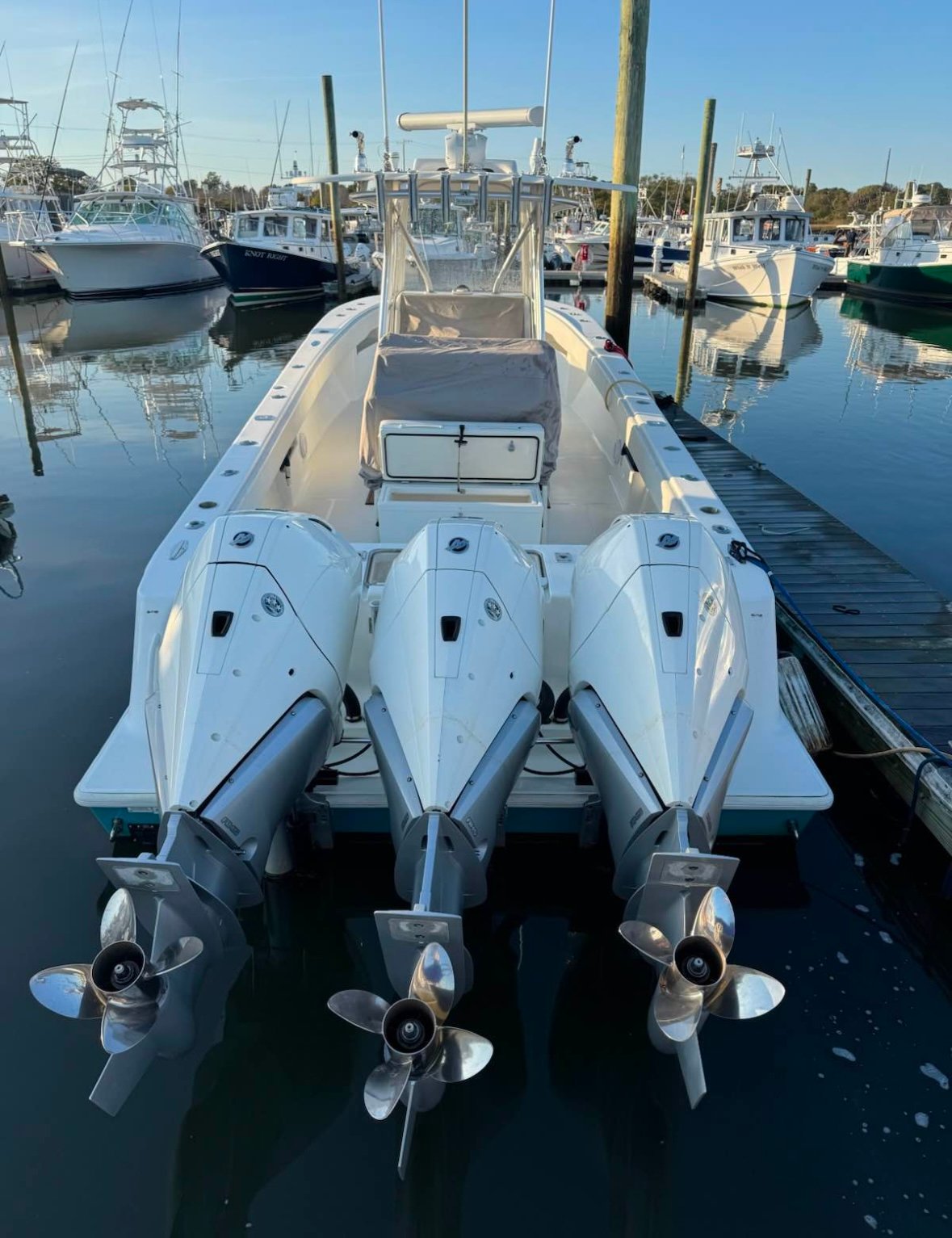 2016 SeaVee 340 thumbnail