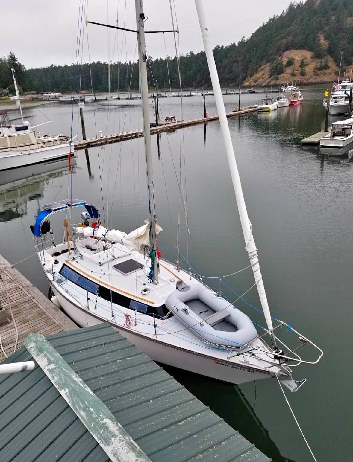 1976 Dufour 31 thumbnail