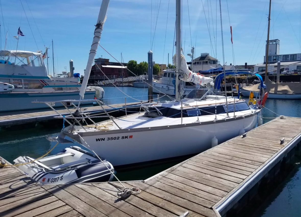 1976 Dufour 31 thumbnail