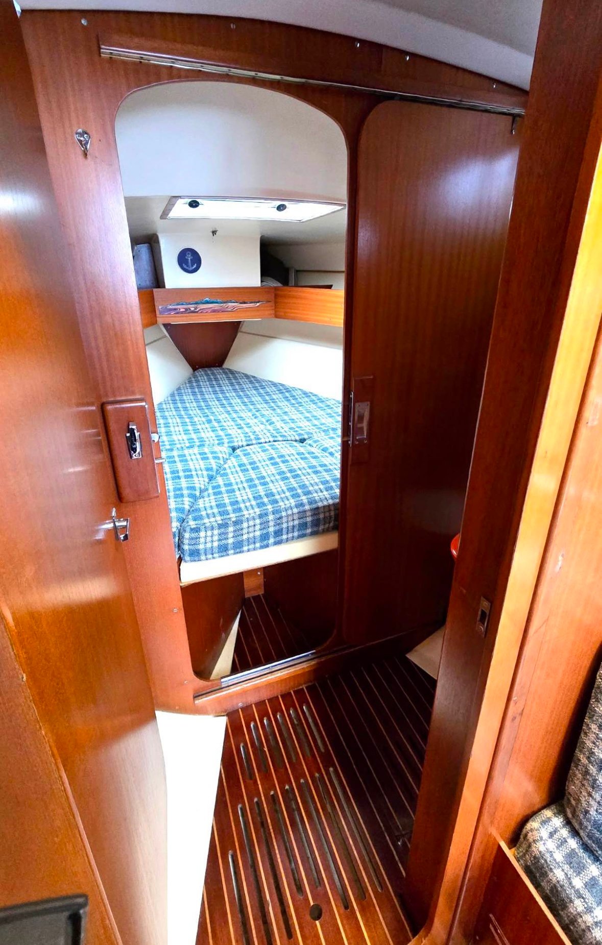 1976 Dufour 31 thumbnail