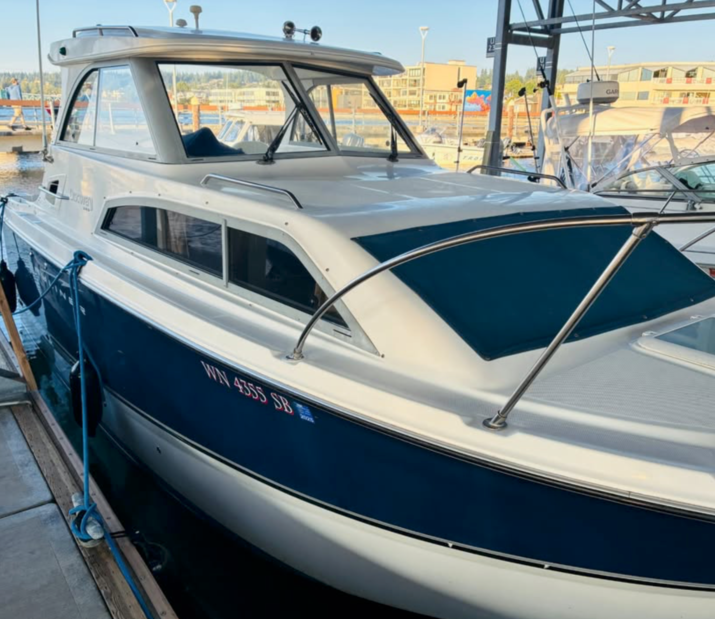 2007 Bayliner Discovery 246 thumbnail